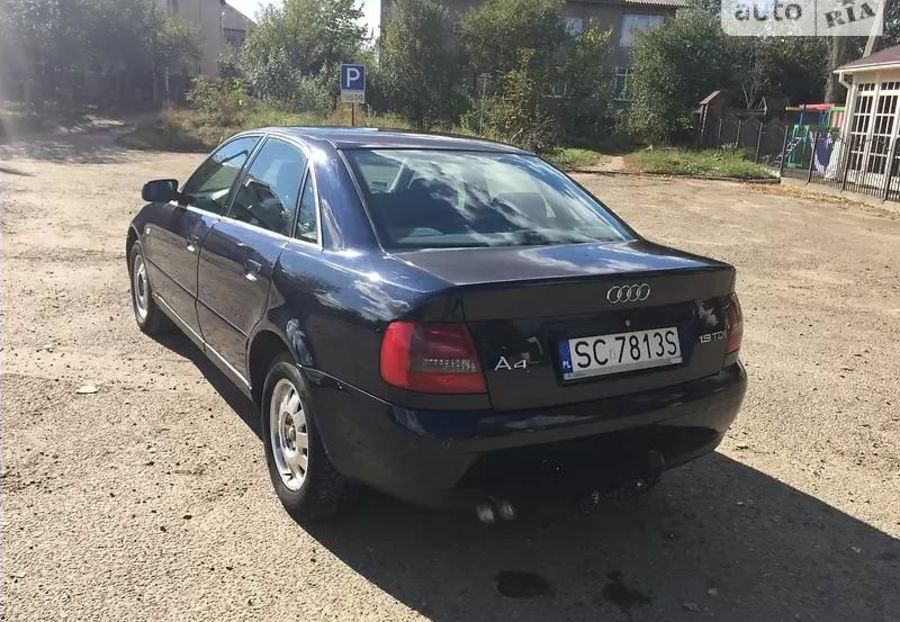 Продам Audi A4 2000 года в Черновцах