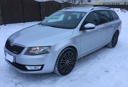 Продам Skoda Octavia A-7 2014 года в Киеве