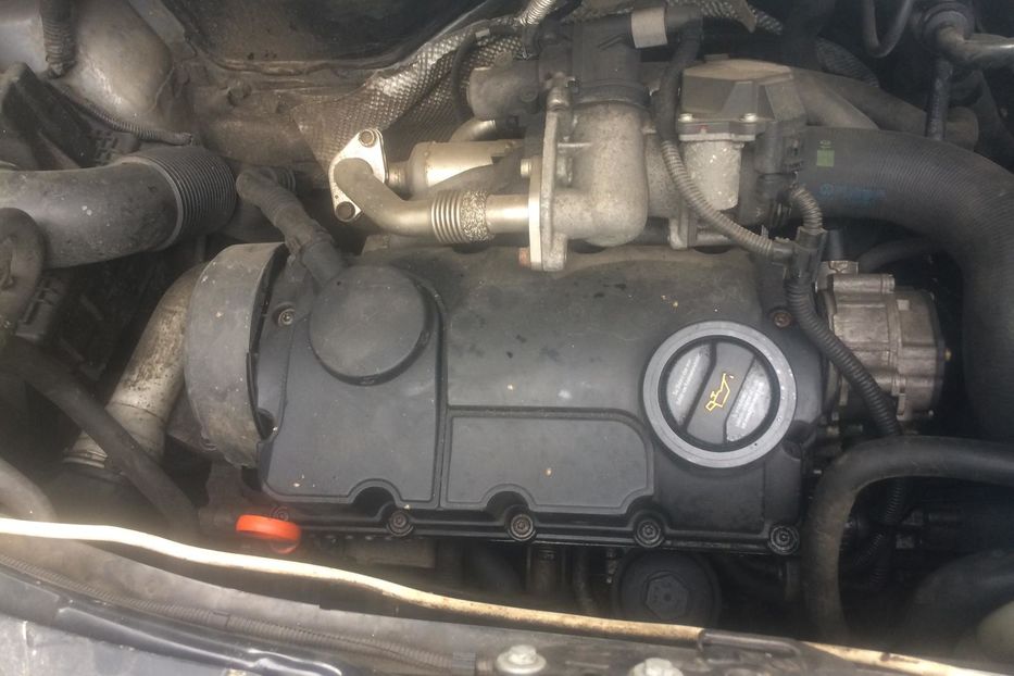 Продам Volkswagen T5 (Transporter) пасс. 2007 года в Киеве
