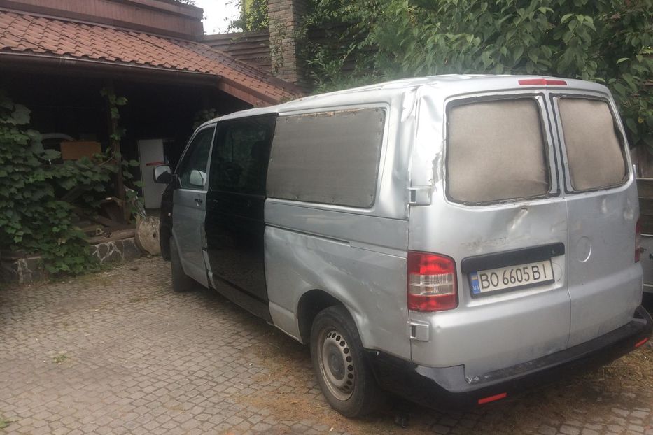 Продам Volkswagen T5 (Transporter) пасс. 2007 года в Киеве