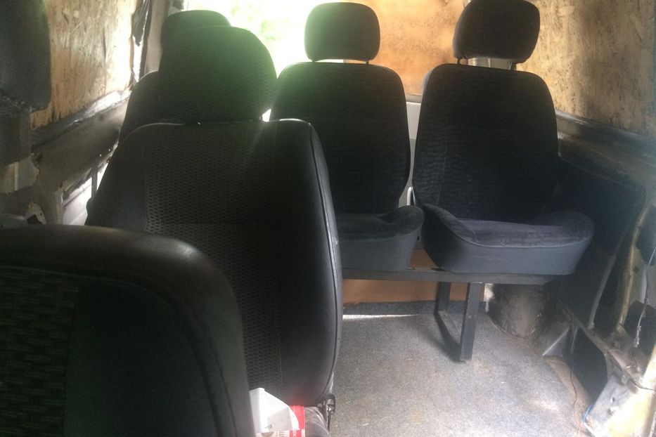 Продам Volkswagen T5 (Transporter) пасс. 2007 года в Киеве