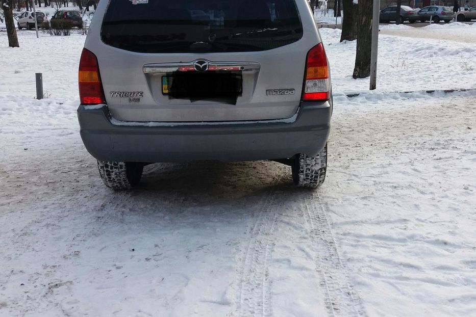 Продам Mazda Tribute 2002 года в Киеве