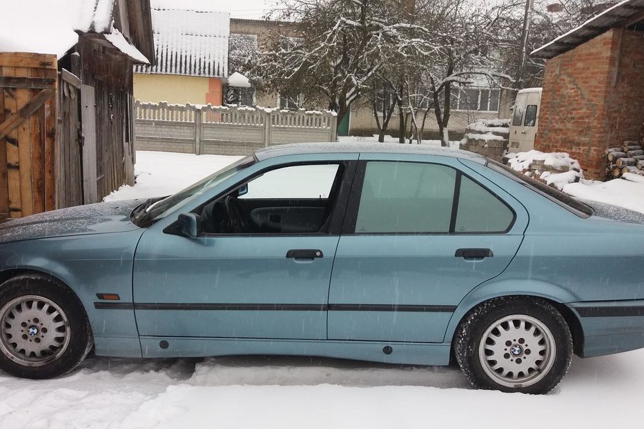 Продам BMW 323 м52б25  1996 года в г. Костополь, Ровенская область