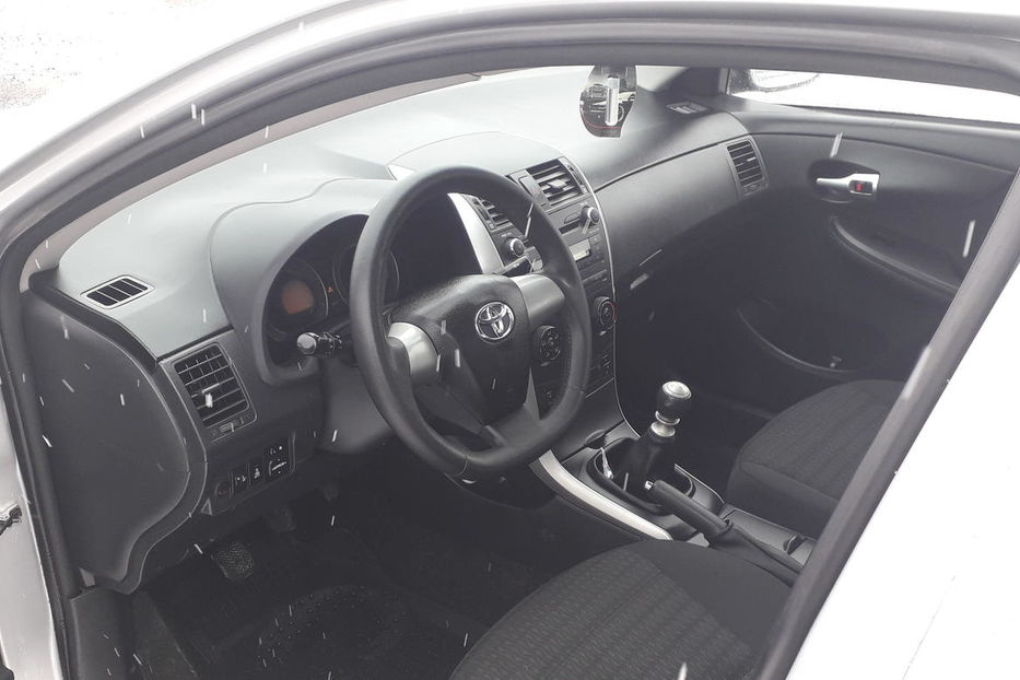 Продам Toyota Corolla 2012 года в г. Великая Лепетиха, Херсонская область