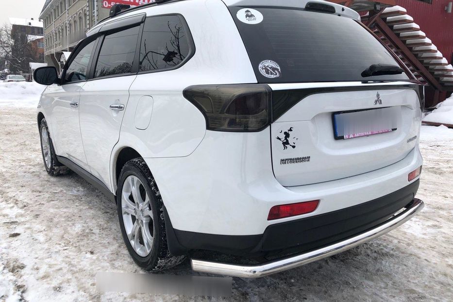 Продам Mitsubishi Outlander 2013 года в Киеве