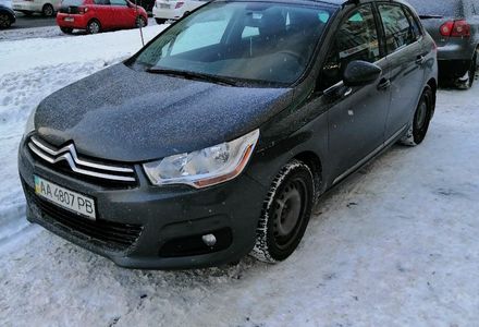 Продам Citroen C4 2012 года в Киеве