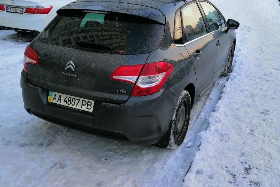 Продам Citroen C4 2012 года в Киеве