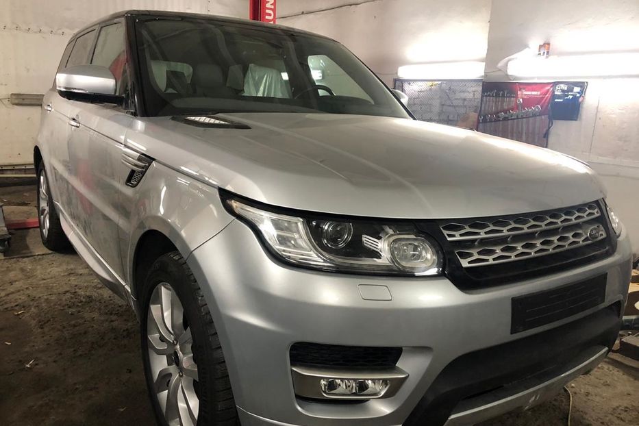 Продам Land Rover Range Rover Sport 2015 года в Киеве