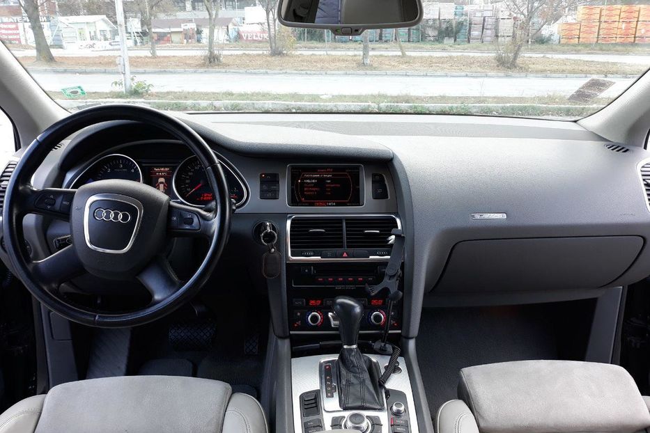 Продам Audi Q7 2007 года в Киеве