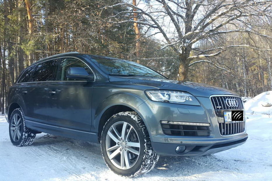 Продам Audi Q7 2013 года в Киеве