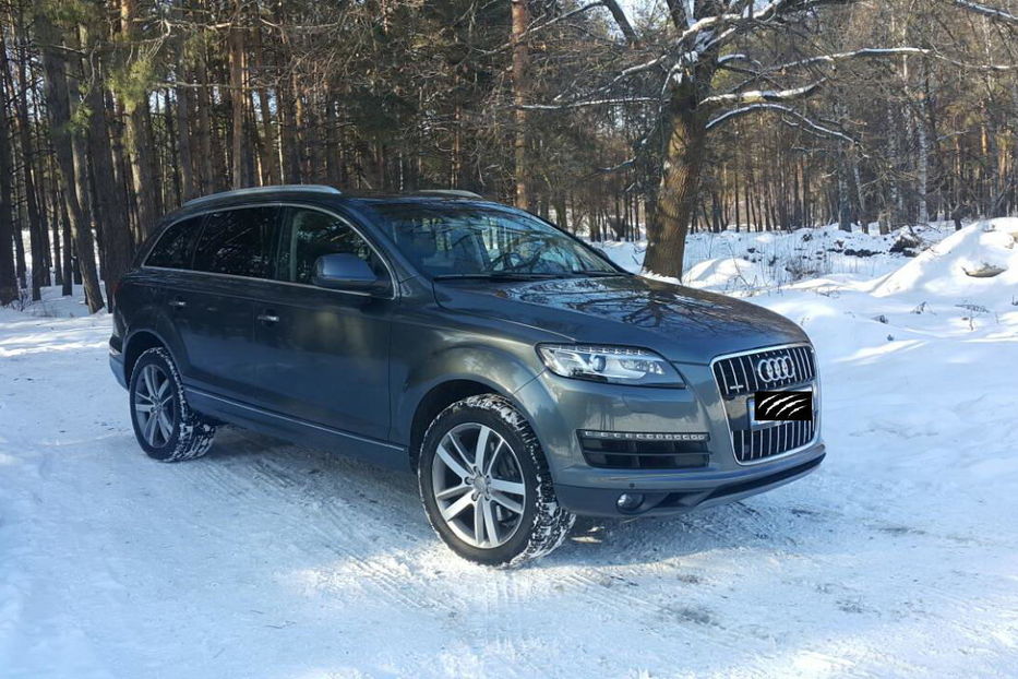 Продам Audi Q7 2013 года в Киеве