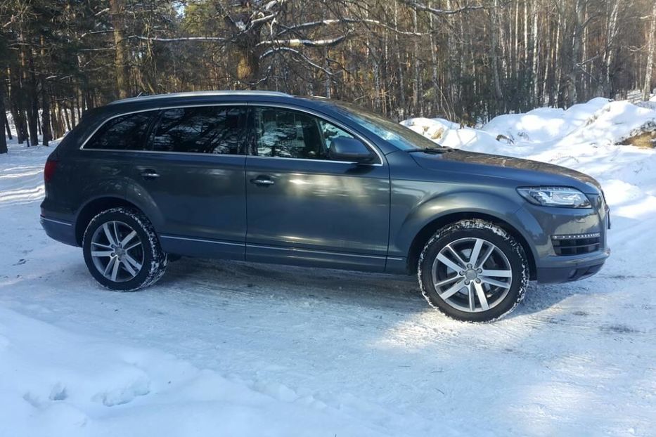 Продам Audi Q7 2013 года в Киеве