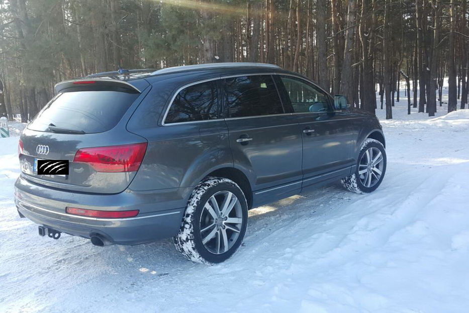 Продам Audi Q7 2013 года в Киеве