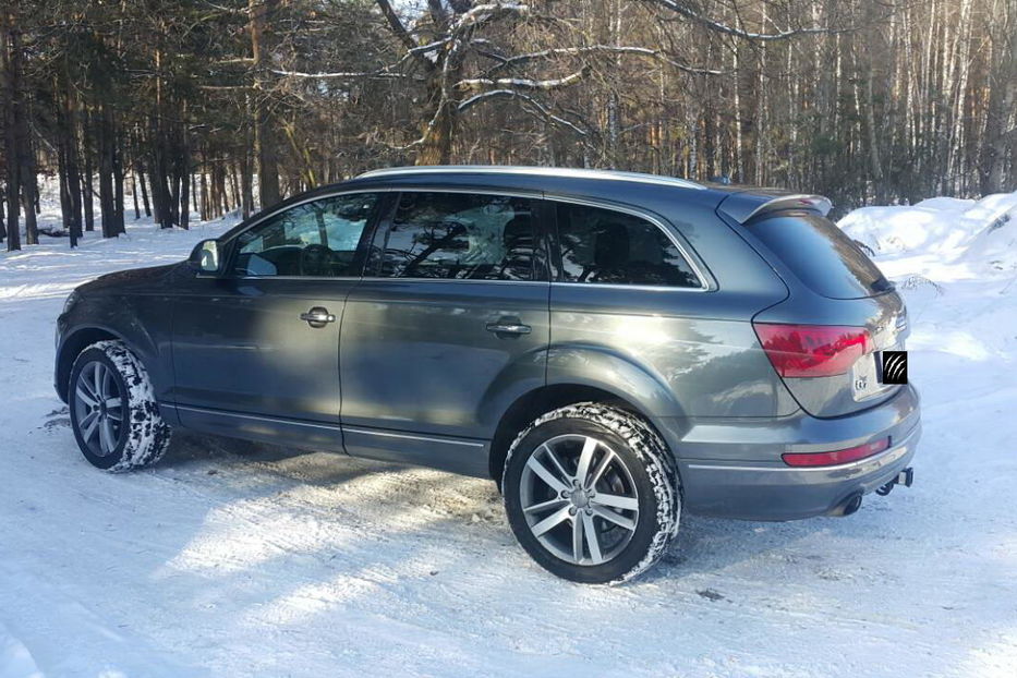 Продам Audi Q7 2013 года в Киеве