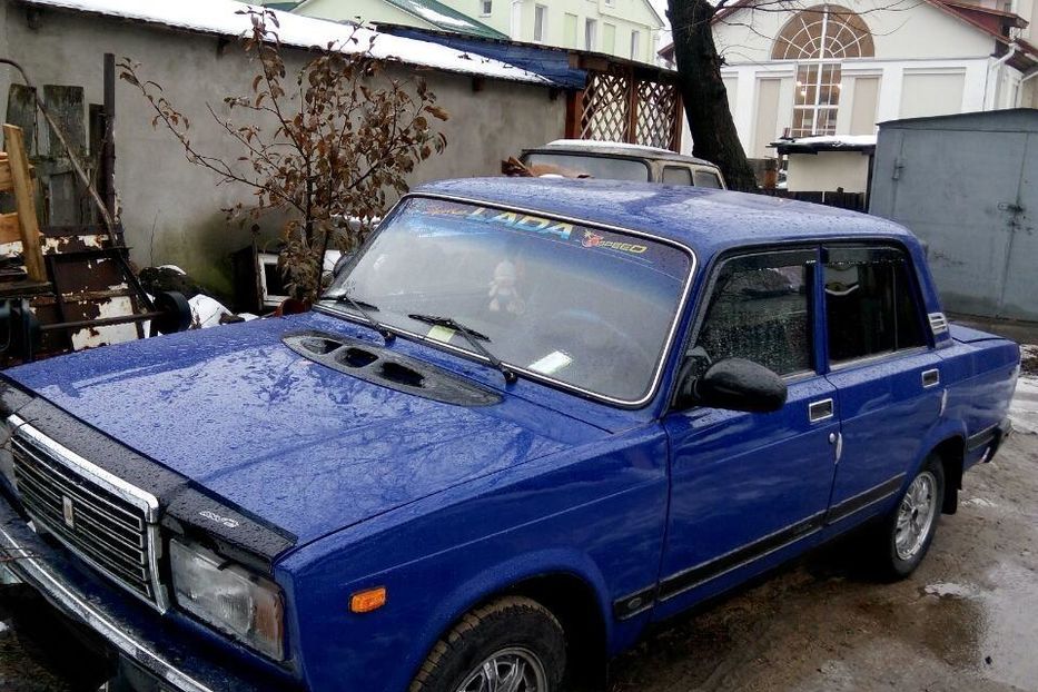 Продам ВАЗ 2107 1984 года в Киеве