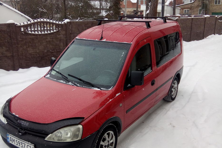 Продам Opel Combo пасс. 2003 года в Житомире