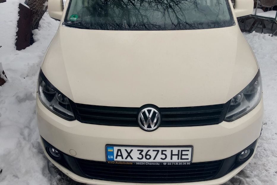 Продам Volkswagen Caddy пасс. 2013 года в Харькове