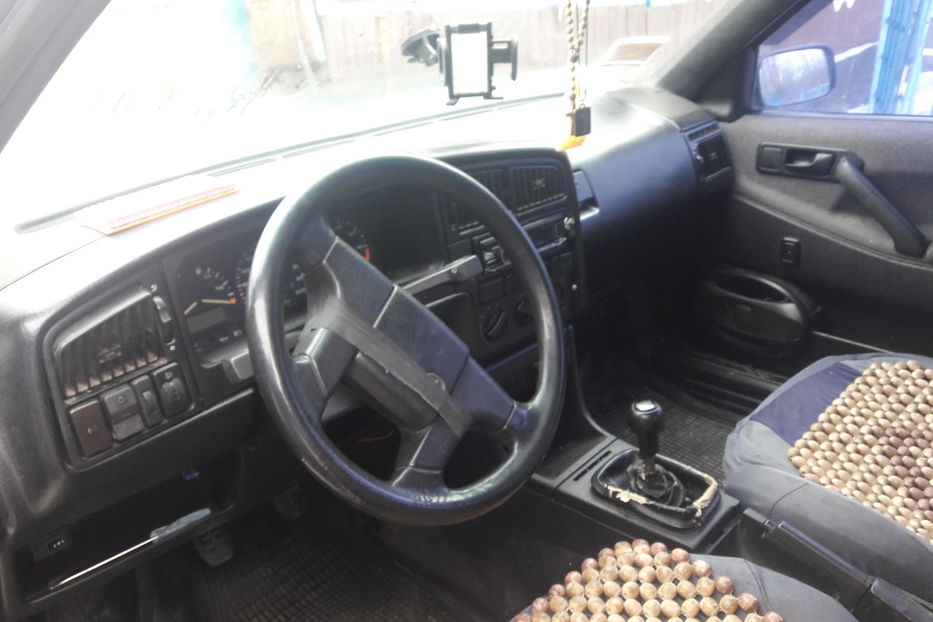 Продам Volkswagen Passat B3 1990 года в г. Черняхов, Житомирская область