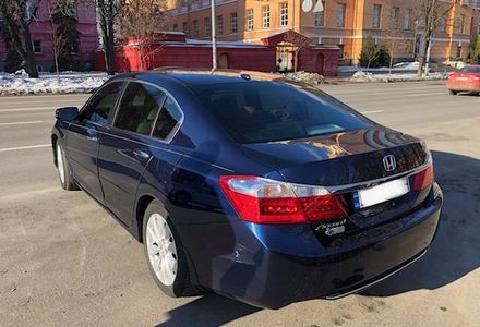 Продам Honda Accord Executive 2012 года в Киеве