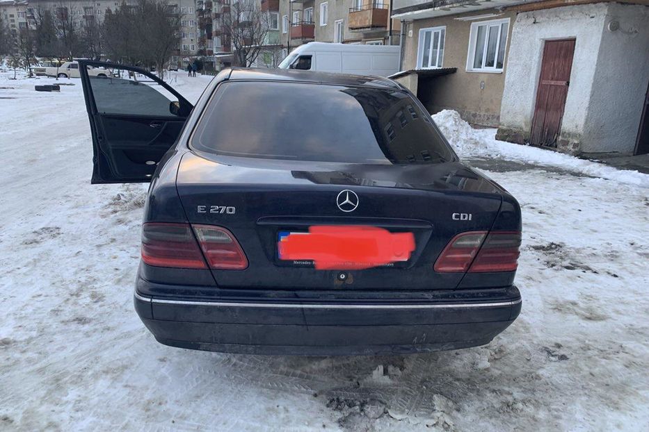 Продам Mercedes-Benz E-Class 2001 года в Ивано-Франковске