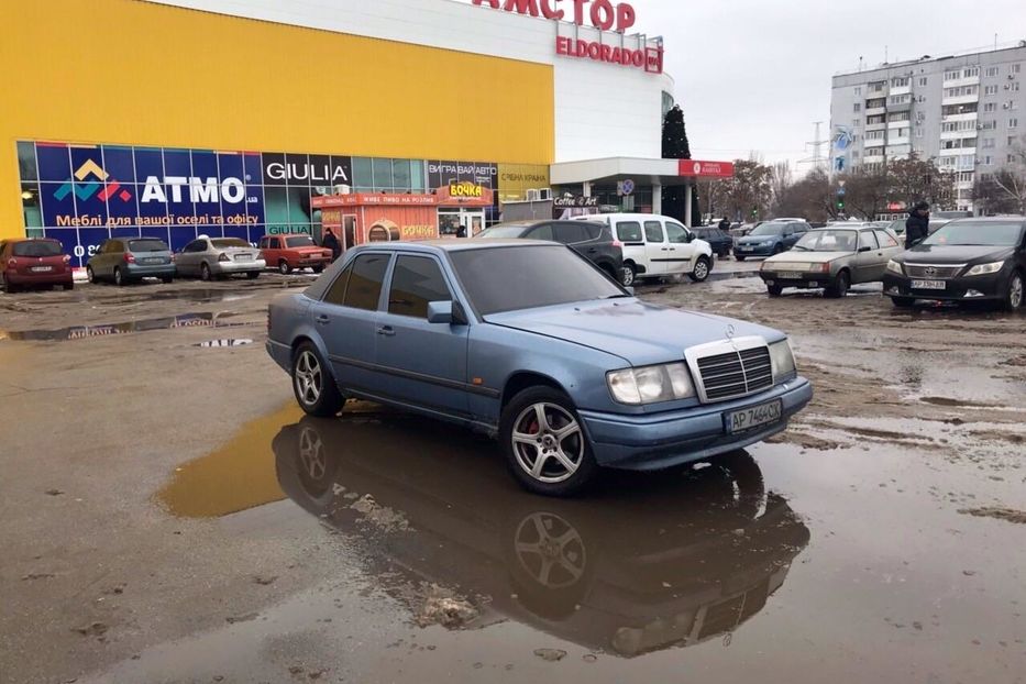 Продам Mercedes-Benz E-Class 1986 года в Запорожье