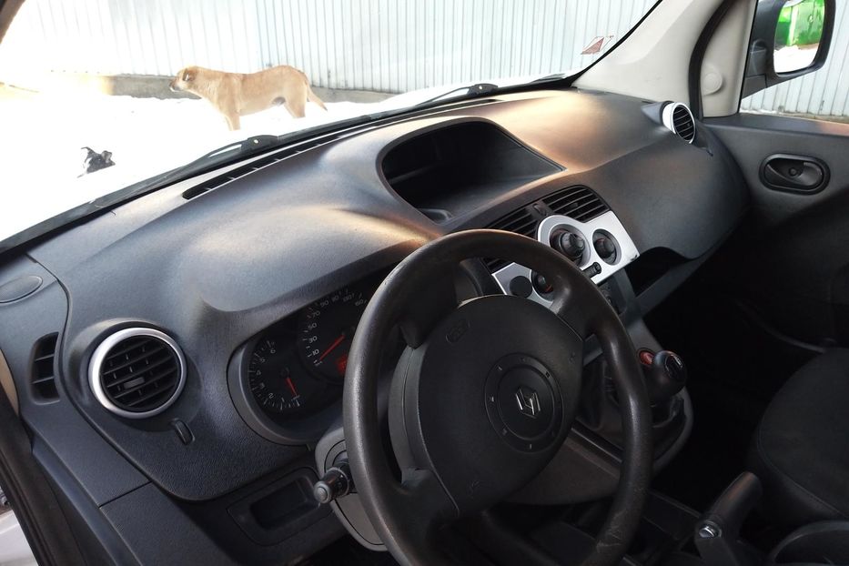 Продам Renault Kangoo пасс. 2011 года в Одессе