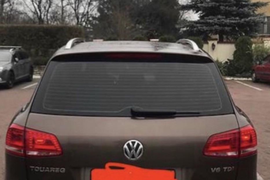 Продам Volkswagen Touareg 2014 года в Киеве