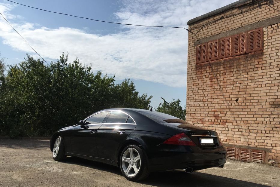 Продам Mercedes-Benz CLS 320 2007 года в Киеве