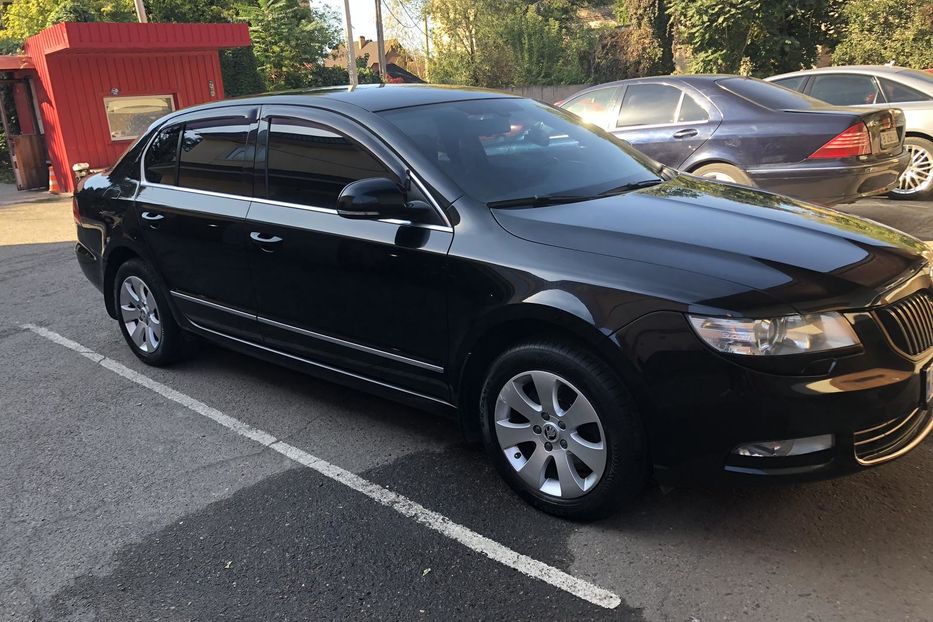 Продам Skoda Superb 2011 года в г. Кривой Рог, Днепропетровская область