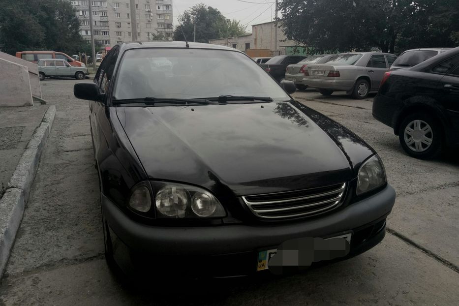 Продам Toyota Avensis 1998 года в Николаеве