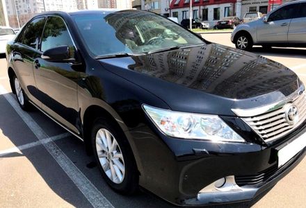 Продам Toyota Camry 2012 года в Киеве