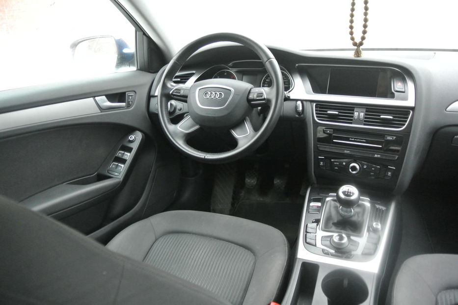 Продам Audi A4 2012 года в Полтаве