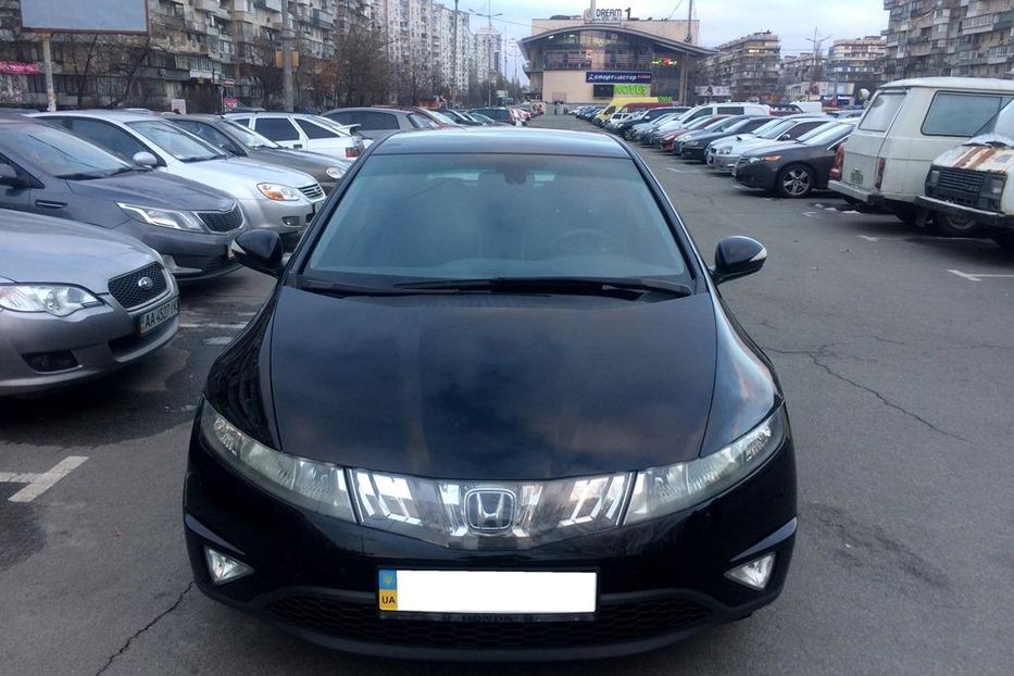 Продам Honda Civic 5D 2008 года в Киеве