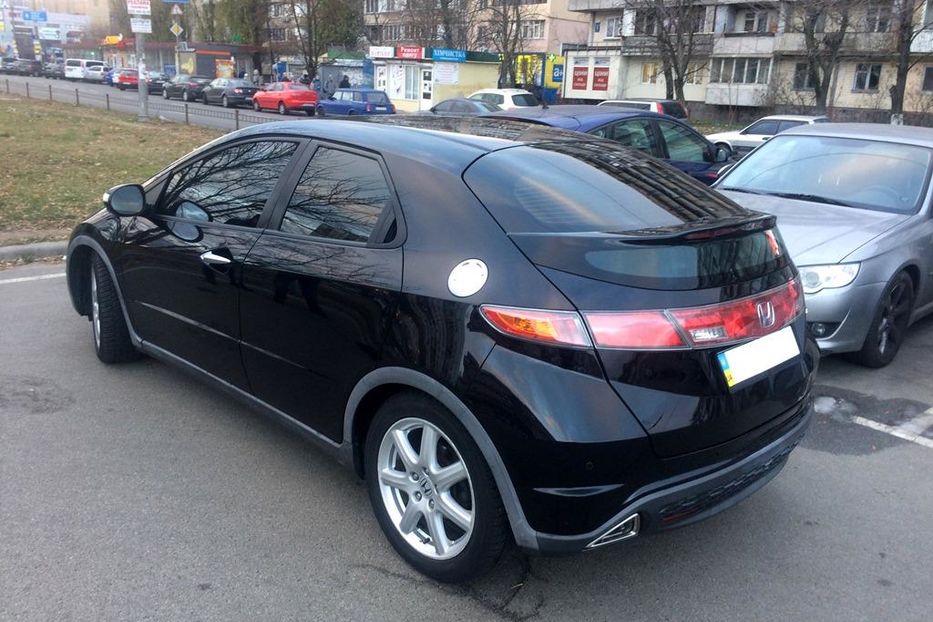 Продам Honda Civic 5D 2008 года в Киеве