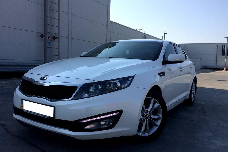 Продам Kia Optima 2013 года в Киеве
