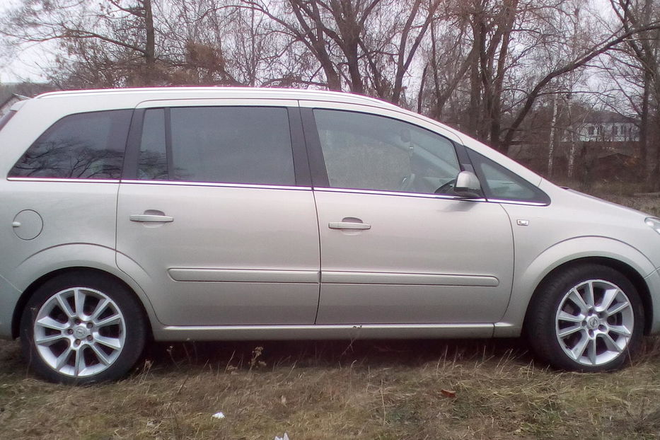 Продам Opel Zafira B Cosmo Z19DT 2007 года в г. Коростень, Житомирская область