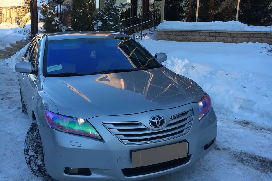 Продам Toyota Camry 2008 года в Харькове