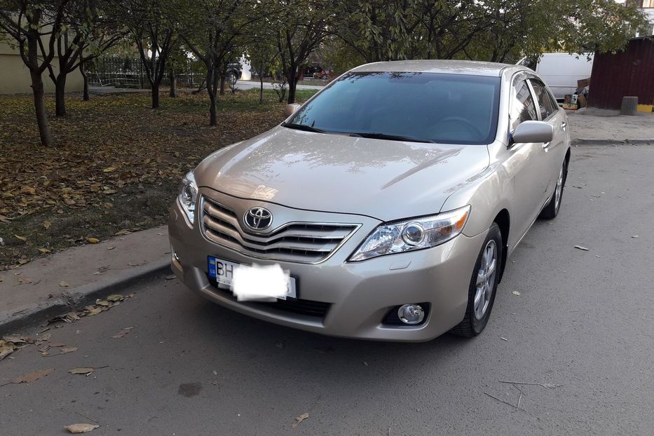 Продам Toyota Camry 2008 года в Одессе