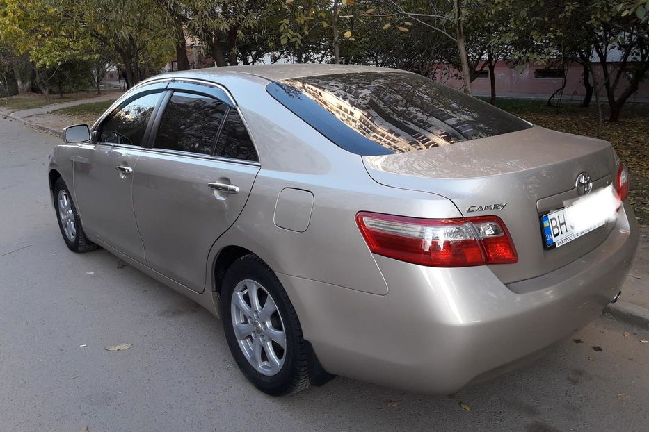 Продам Toyota Camry 2008 года в Одессе