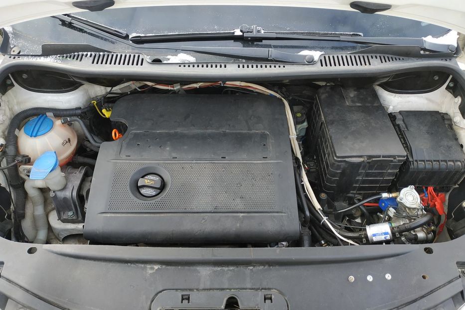 Продам Volkswagen Caddy пасс. ориг. пасс. 1.4 газ\бензин 2004 года в Сумах