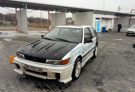 Продам Mitsubishi Colt 1989 года в Одессе