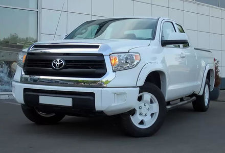 Продам Toyota Tundra Double Cab 2016 года в Киеве