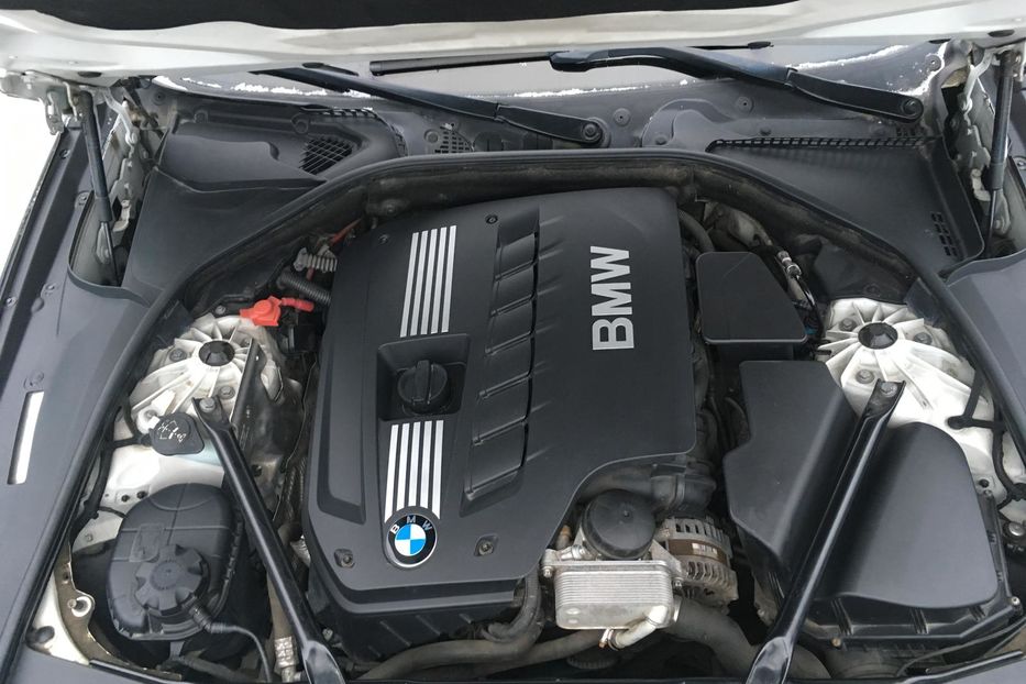 Продам BMW 530 2013 года в Харькове
