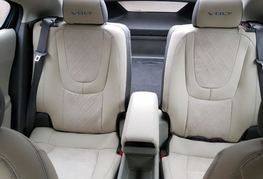 Продам Chevrolet Volt 2014 года в Киеве