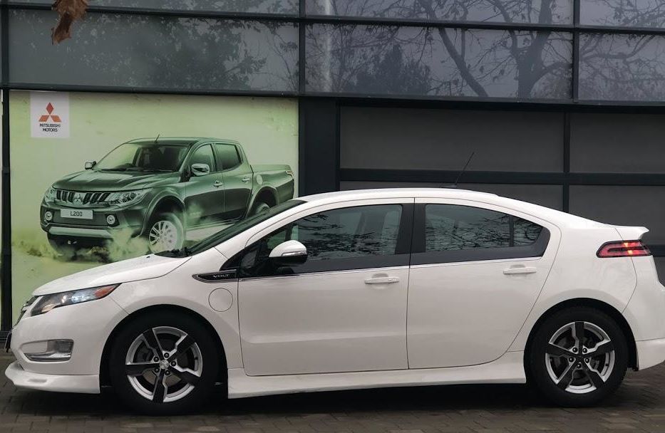 Продам Chevrolet Volt 2014 года в Киеве