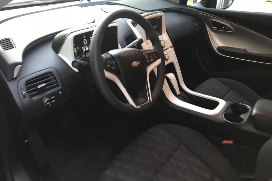 Продам Chevrolet Volt 2013 года в Киеве