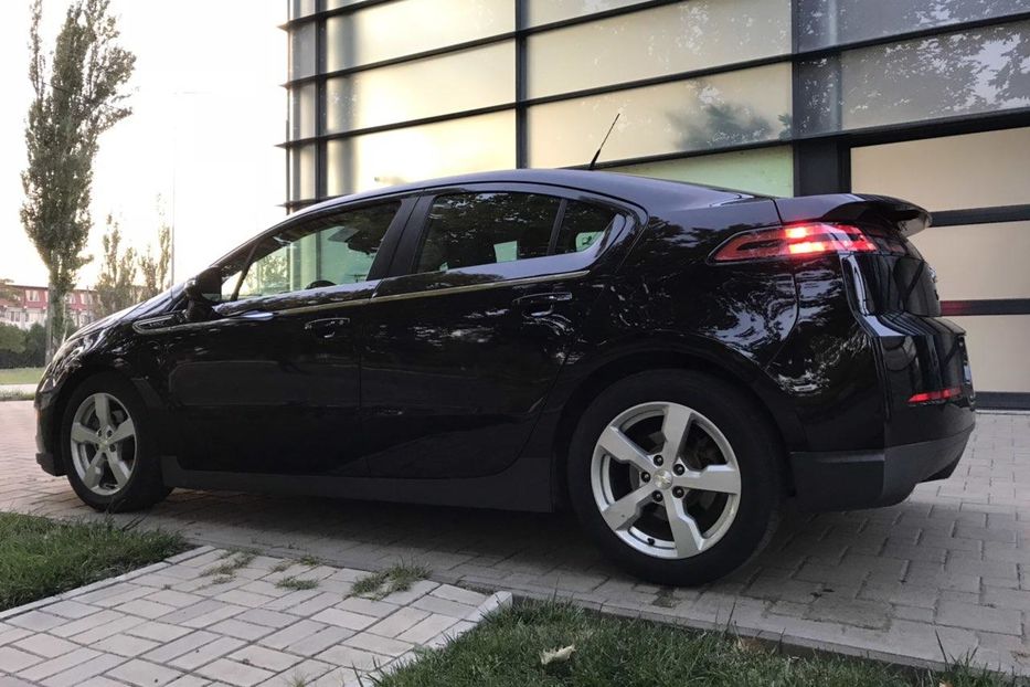 Продам Chevrolet Volt 2013 года в Киеве