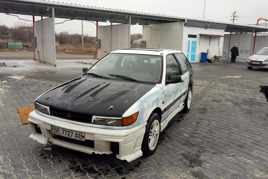 Продам Mitsubishi Colt 1989 года в Одессе