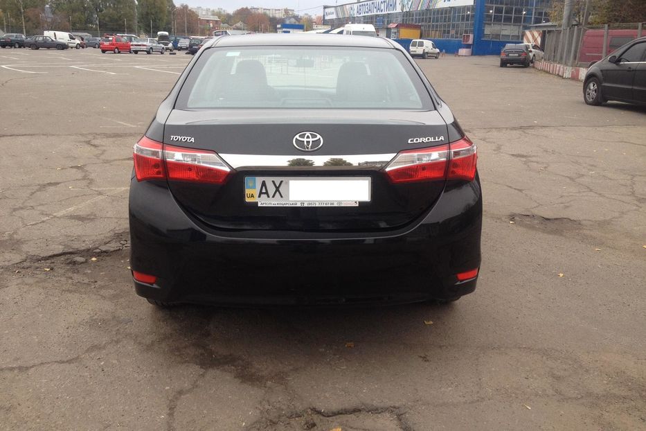 Продам Toyota Corolla Active +  2014 года в Харькове