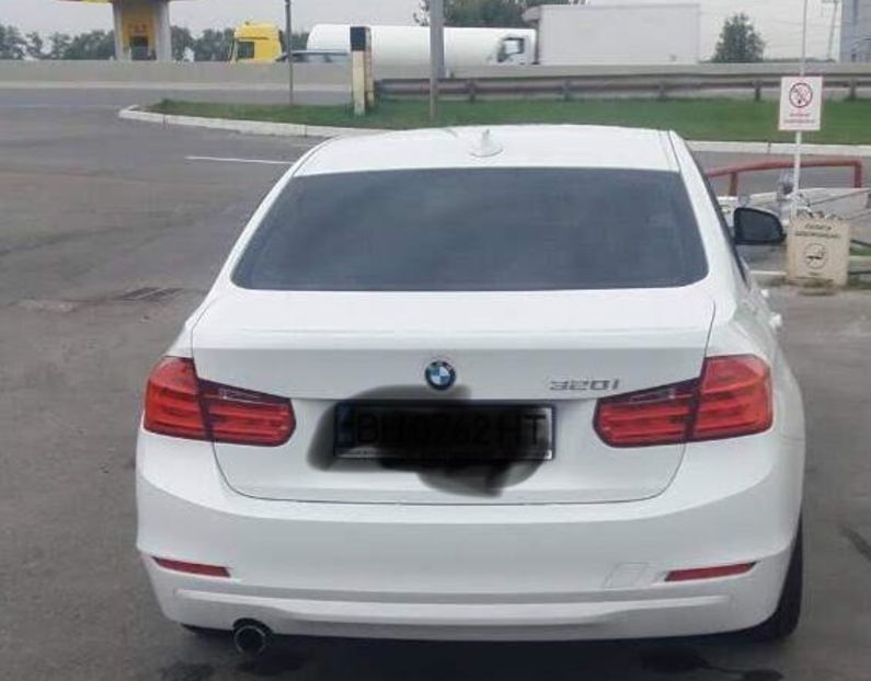 Продам BMW 320 Загальний легковий 2015 года в г. Мукачево, Закарпатская область